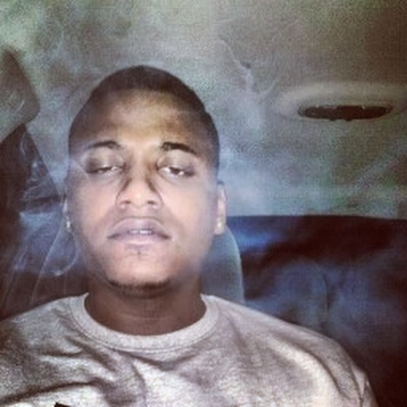 Meet your Posher, Drew - Picture 1 of 1